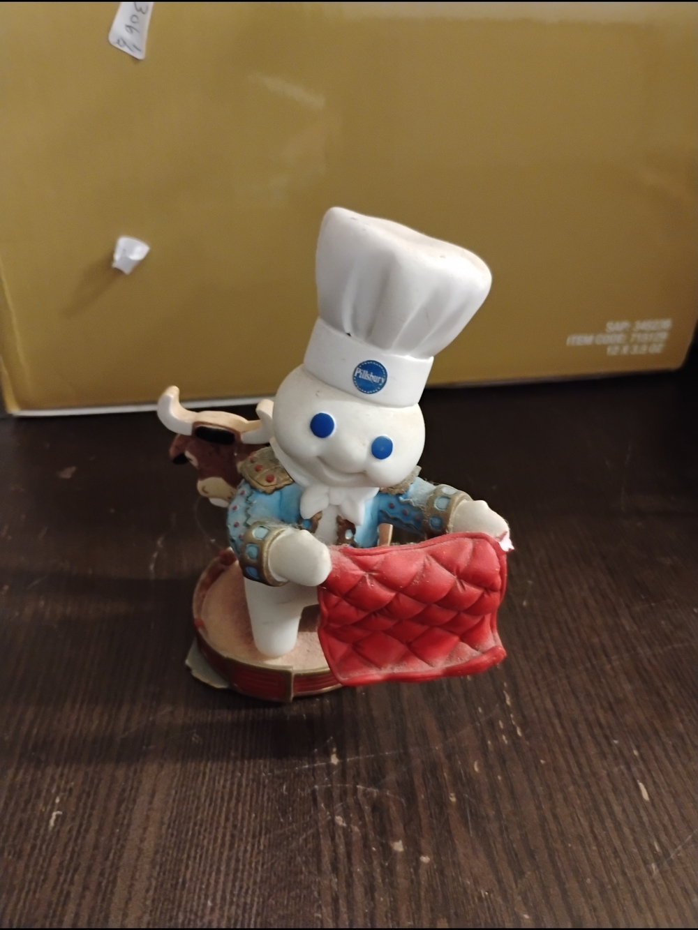Pillsbury Doughboy Danbury Mint International Spain Figurine